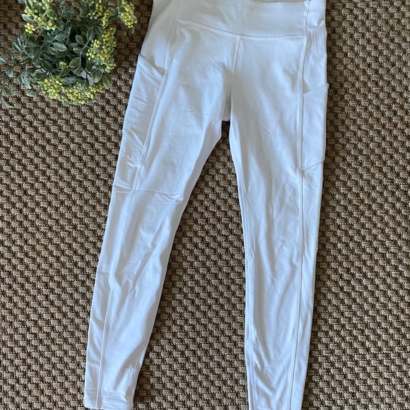 SOLD. Lululemon Speed Up Tight 28” White - Picture 5 of 11